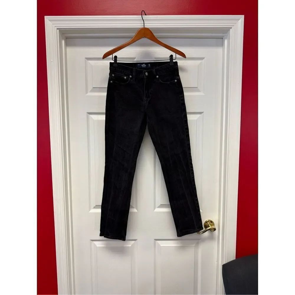 Hollister Black Slim Straight Jeans sz 28/32 EUC